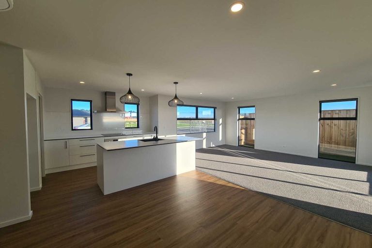 Photo of property in 24 Sanders Way, Rolleston, 7614