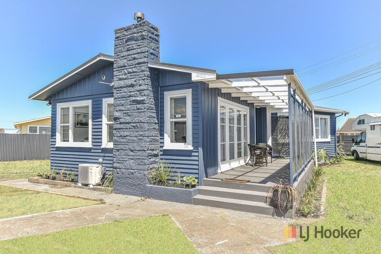 Photo of property in 155 Puriri Street, Castlecliff, Whanganui, 4501