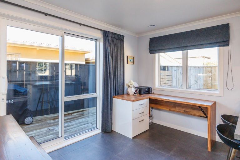 Photo of property in 7a Denbigh Place, Awapuni, Palmerston North, 4412