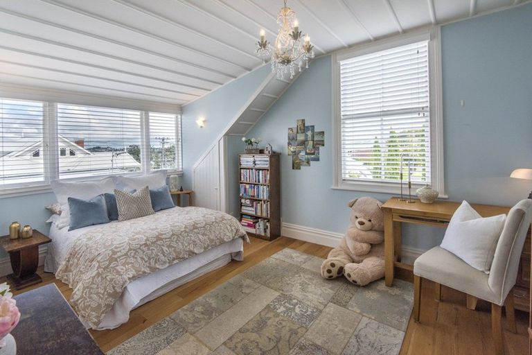 Photo of property in 4 Mays Street, Devonport, Auckland, 0624