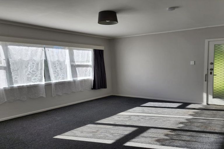 Photo of property in 3/36 Simkin Avenue, St Johns, Auckland, 1072