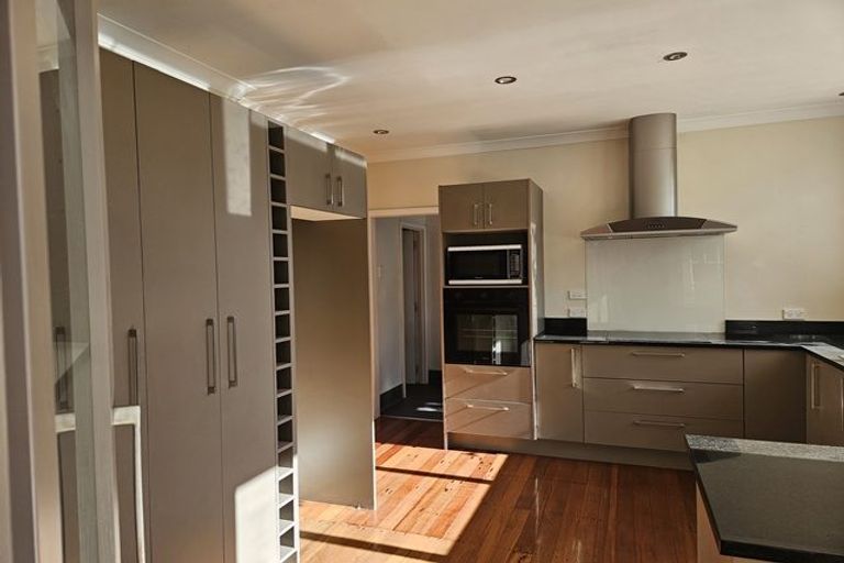 Photo of property in 39 Ihaka Street, Hokowhitu, Palmerston North, 4410