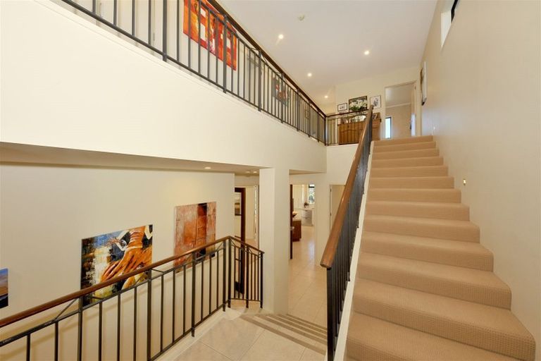 Photo of property in 1 Stonewall Place, Huntsbury, Christchurch, 8022