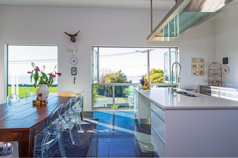 Photo of property in 25 Richmond Street, Waimataitai, Timaru, 7910