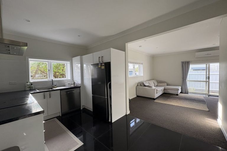 Photo of property in 78 Bell Road, Waiwhetu, Lower Hutt, 5010