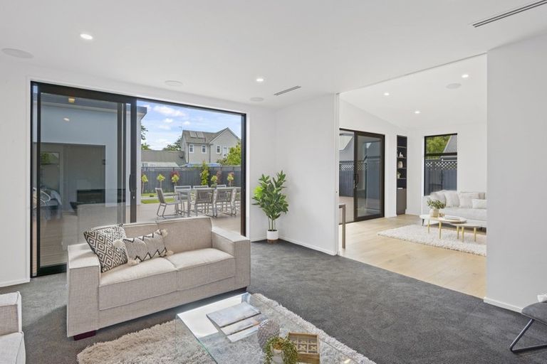 Photo of property in 177 Clyde Road, Burnside, Christchurch, 8053