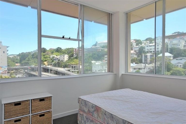 Photo of property in Terrace Tower Apartments, 7e/126 The Terrace, Wellington Central, Wellington, 6011