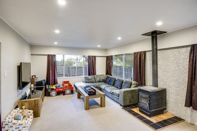 Photo of property in 36 Coventry Avenue, Tamatea, Napier, 4112