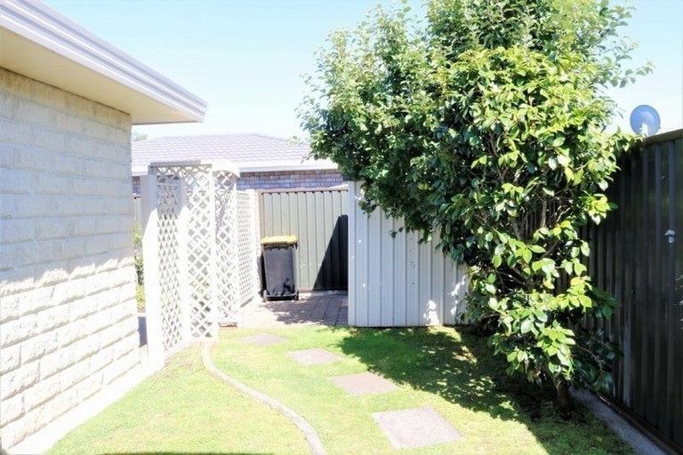 Photo of property in 30 Kakaho Drive, Tawhero, Whanganui, 4501