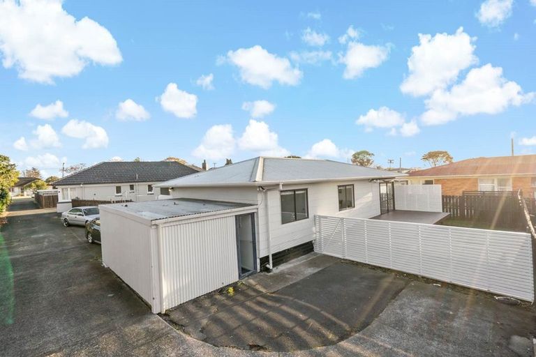 Photo of property in 3/41 Vine Street, Mangere East, Auckland, 2024