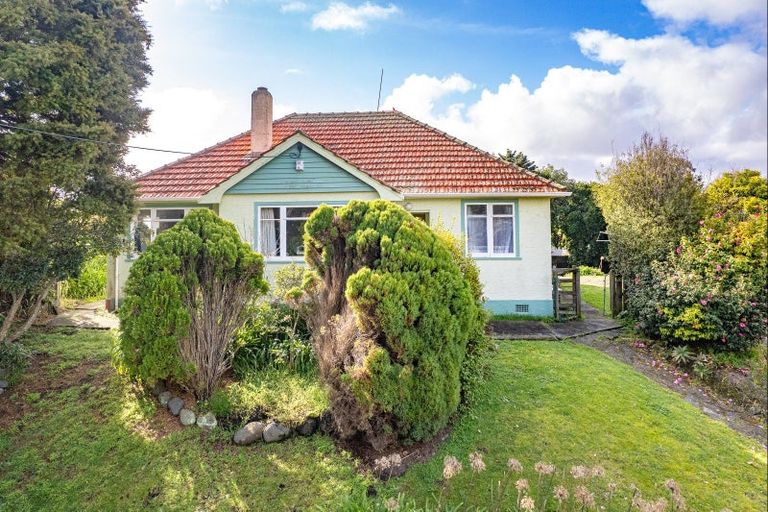 Photo of property in 24 Toi Street, Tawhero, Whanganui, 4501
