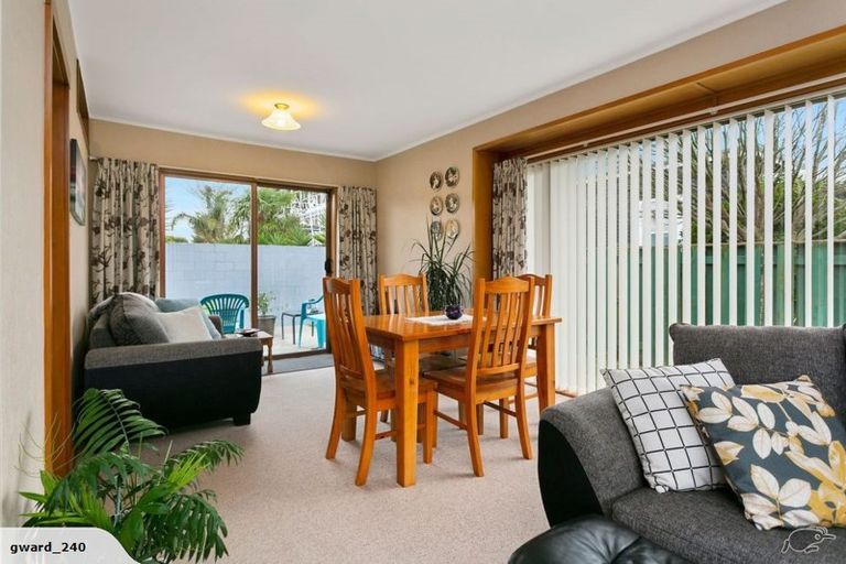 Photo of property in 80a Thornton Road, Cambridge, 3434