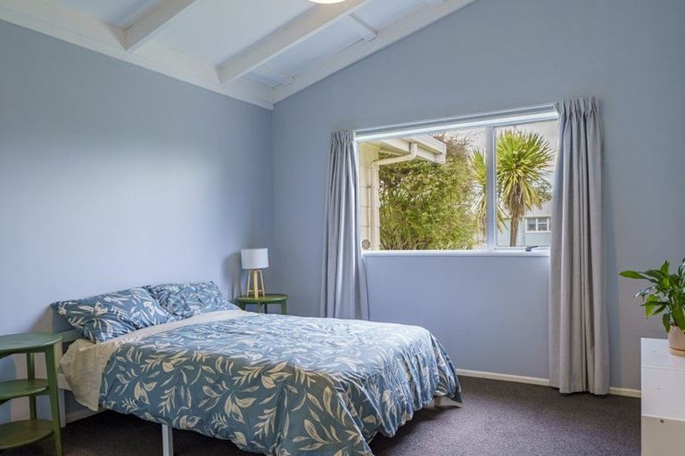 Photo of property in 42 Wynyard Crescent, Tamatea, Napier, 4112