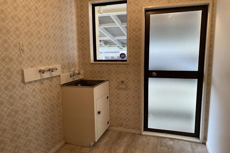 Photo of property in 343 Wellington Road, Wainuiomata, Lower Hutt, 5014