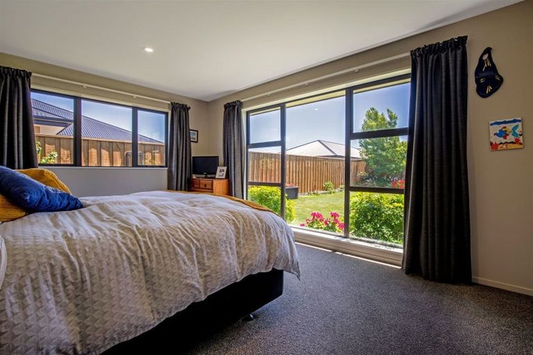 Photo of property in 85 Shillingford Boulevard, Rolleston, 7615