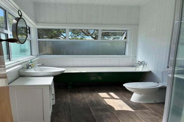 Photo of property in 265 Marine Parade, New Brighton, Christchurch, 8061