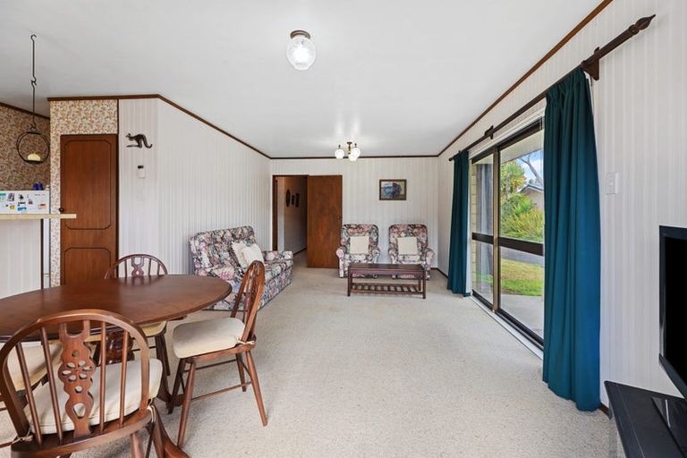 Photo of property in 124a Karewa Parade, Papamoa Beach, Papamoa, 3118