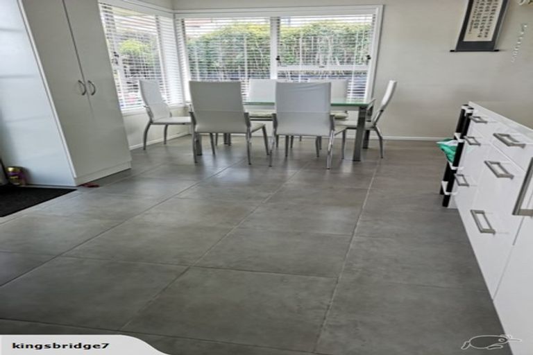 Photo of property in 2/9 Nile Road, Milford, Auckland, 0620