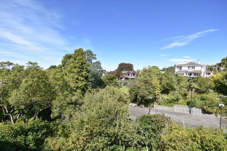 Photo of property in 7 Lynwood Avenue, Maori Hill, Dunedin, 9010