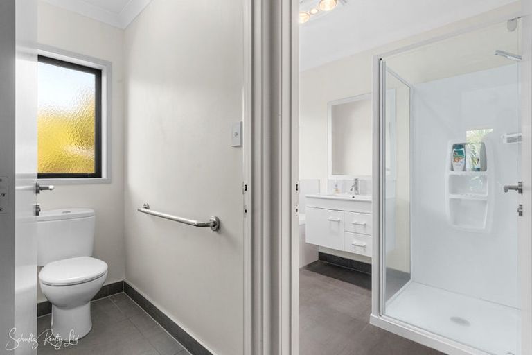 Photo of property in 5 Judd Road, Maungaturoto, 0520