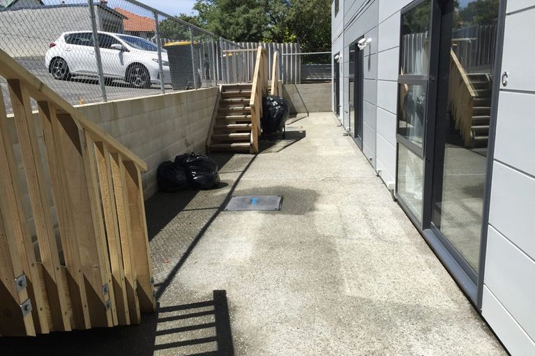 Photo of property in 76c Duncan Street, Dunedin Central, Dunedin, 9016