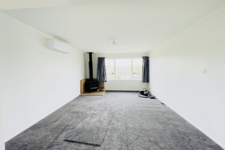 Photo of property in 90 Oriel Avenue, Tawa, Wellington, 5028