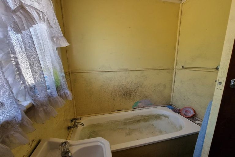 Photo of property in 94 Marlborough Street, Greymouth, 7805