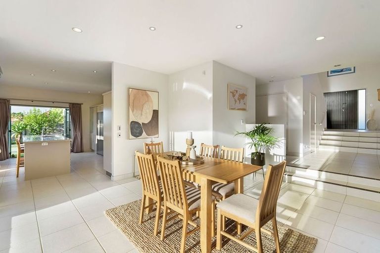 Photo of property in 62 Voyager Drive, Gulf Harbour, Whangaparaoa, 0930