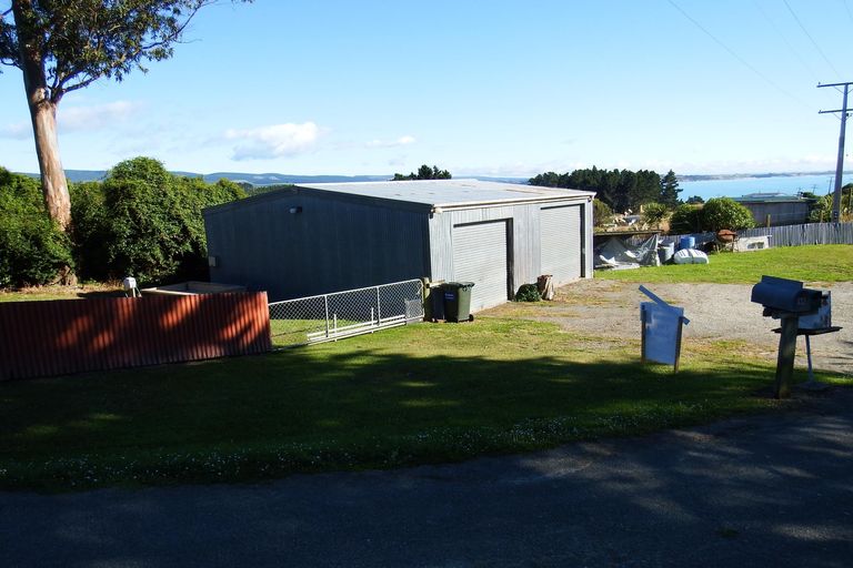 Photo of property in 16 Coronation Street, Moeraki, Palmerston, 9482