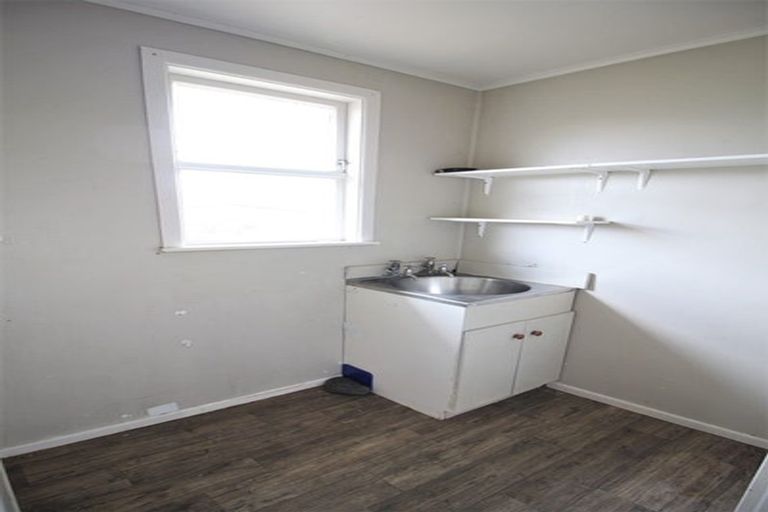 Photo of property in 17 Lilac Street, Melville, Hamilton, 3206