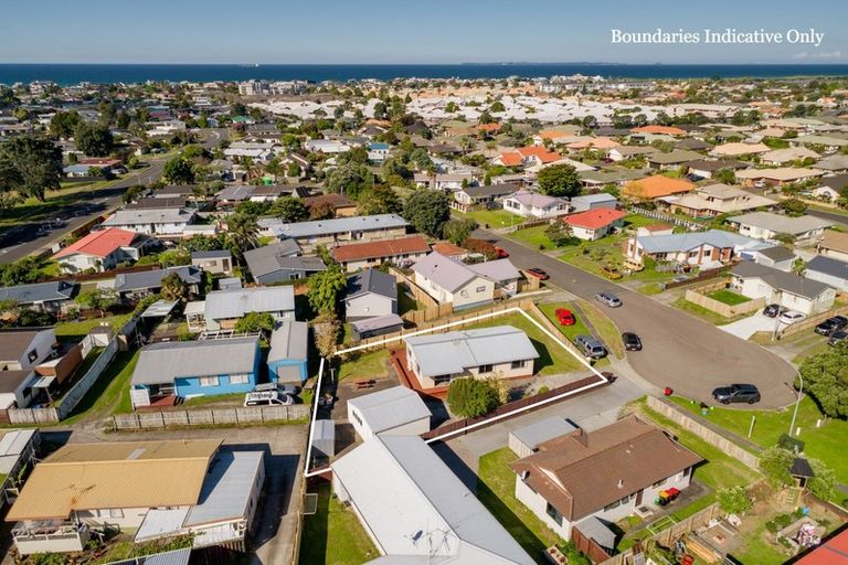 Photo of property in 14 Tahara Crescent, Mount Maunganui, 3116