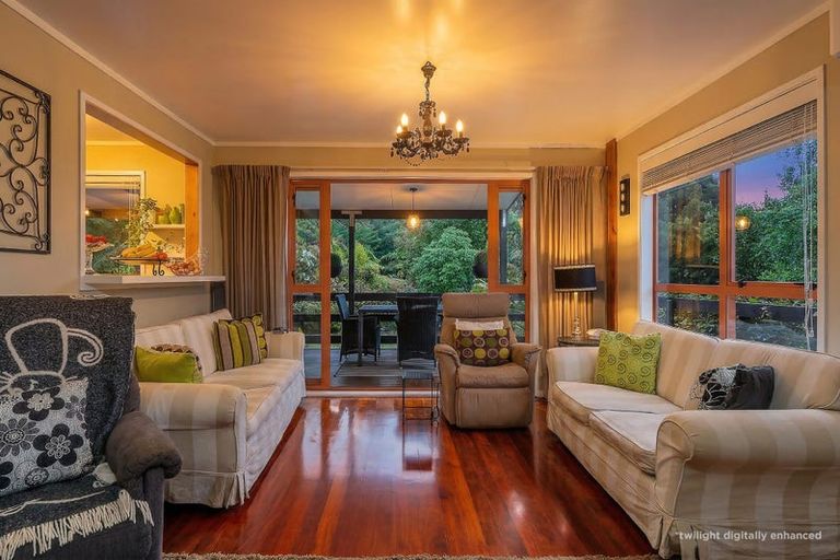 Photo of property in 5 Golf Road, Whitianga, 3591