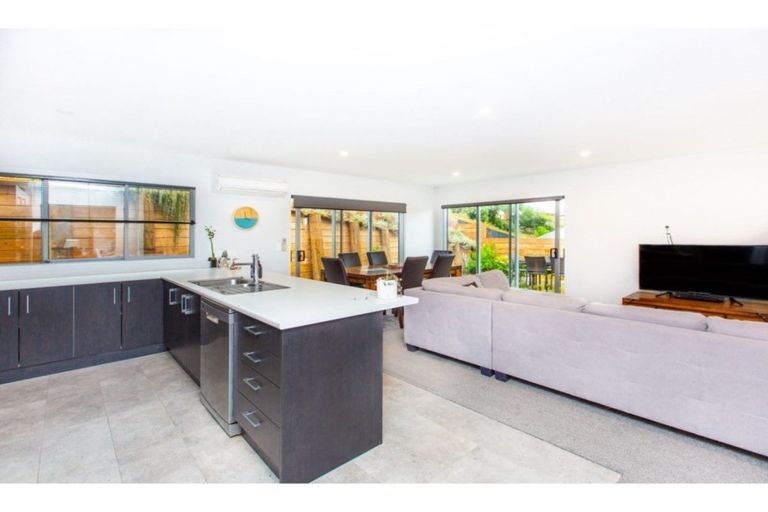 Photo of property in 41 Shrule Place, Huntington, Hamilton, 3210