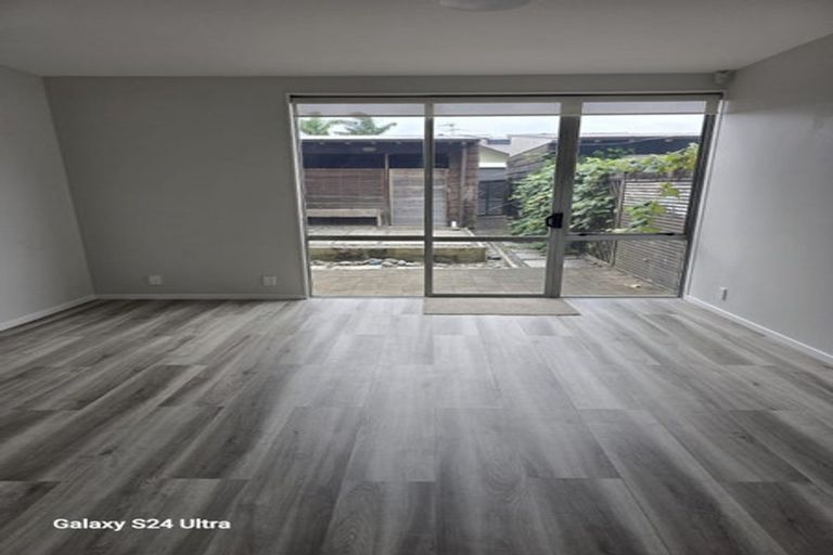 Photo of property in 36 Kirikiri Lane, East Tamaki, Auckland, 2013