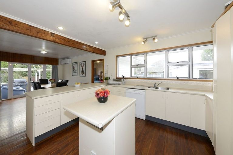 Photo of property in 21 Hanrahan Street, Upper Riccarton, Christchurch, 8041