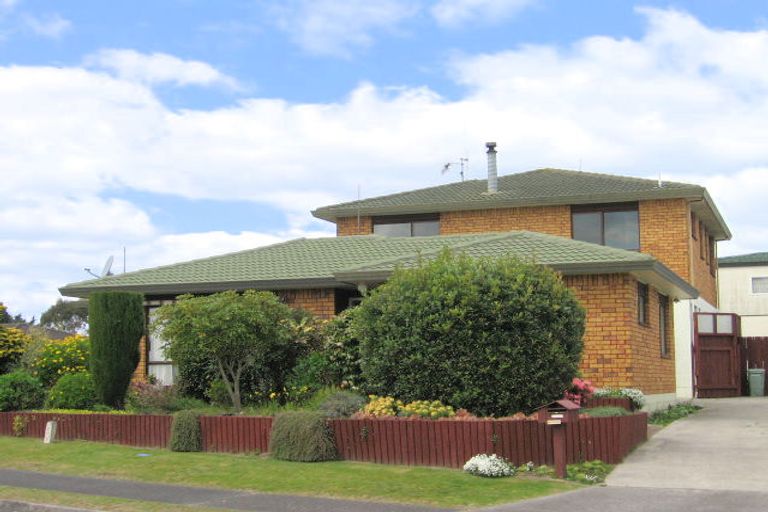 Photo of property in 1 Aintree Place, Mount Maunganui, 3116