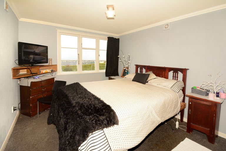 Photo of property in 5 Ellersley Street, Halfway Bush, Dunedin, 9010