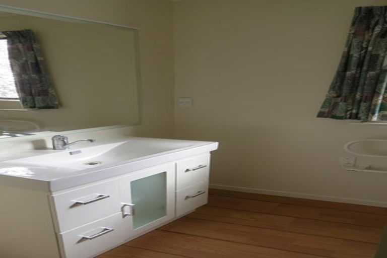 Photo of property in 36 Garthwood Road, Hillcrest, Hamilton, 3216