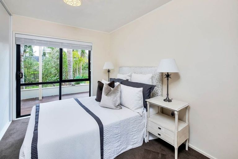 Photo of property in 45 Maygrove Drive, Orewa, 0931