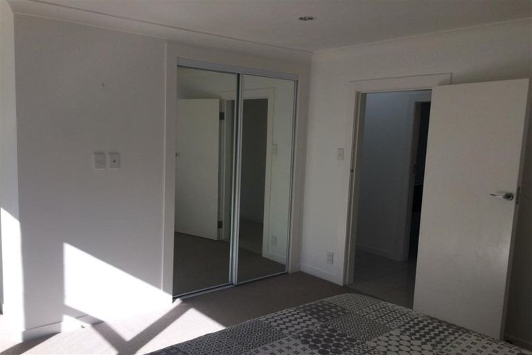 Photo of property in 281 Muritai Road, Eastbourne, Lower Hutt, 5013