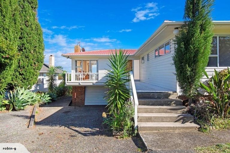 Photo of property in 163 Cook Street, Howick, Auckland, 2014