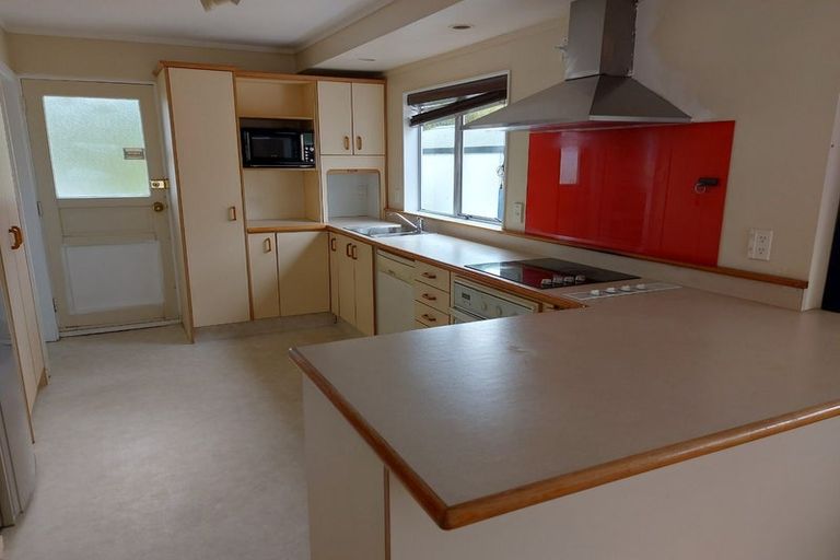 Photo of property in 50 Hazlewood Avenue, Karori, Wellington, 6012