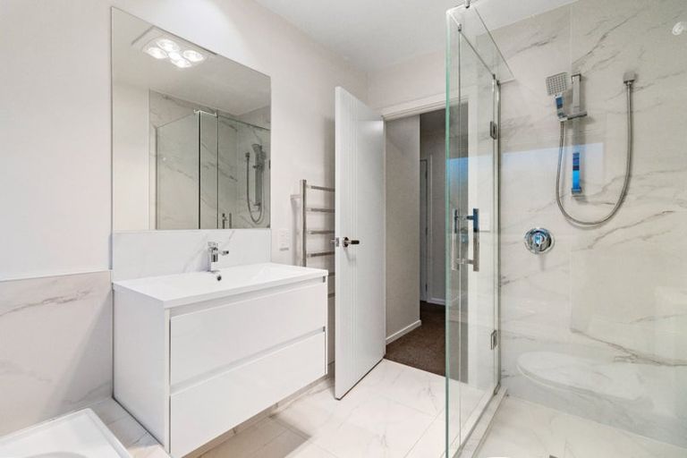 Photo of property in 11 Waikaka Place, Rototuna North, Hamilton, 3210