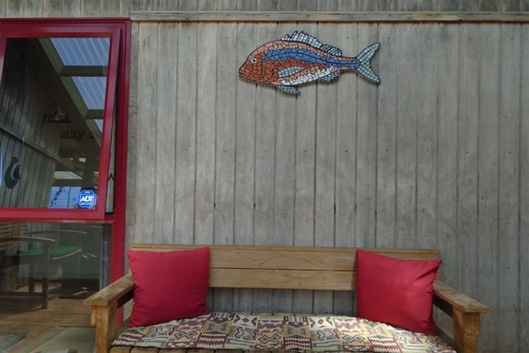 Photo of property in 1 Rope Crescent, Te Kopuru, Dargaville, 0371