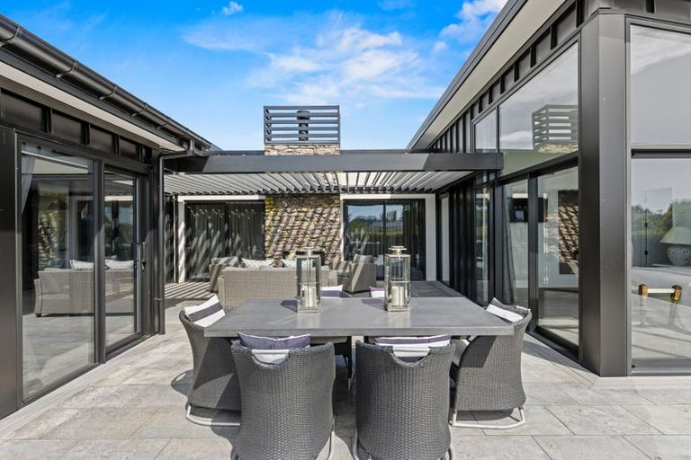 Photo of property in 9 Farrelly Place, Casebrook, Christchurch, 8051