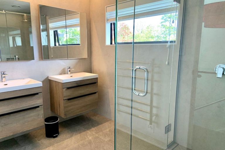 Photo of property in 92 Wairarapa Terrace, Merivale, Christchurch, 8014