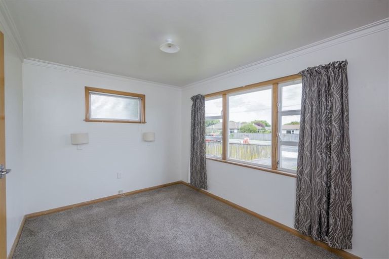 Photo of property in 154 Weraroa Road, Levin, 5510