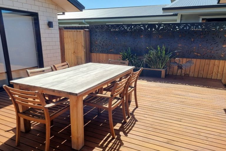 Photo of property in 2 Kruger Road, Halswell, Christchurch, 8025