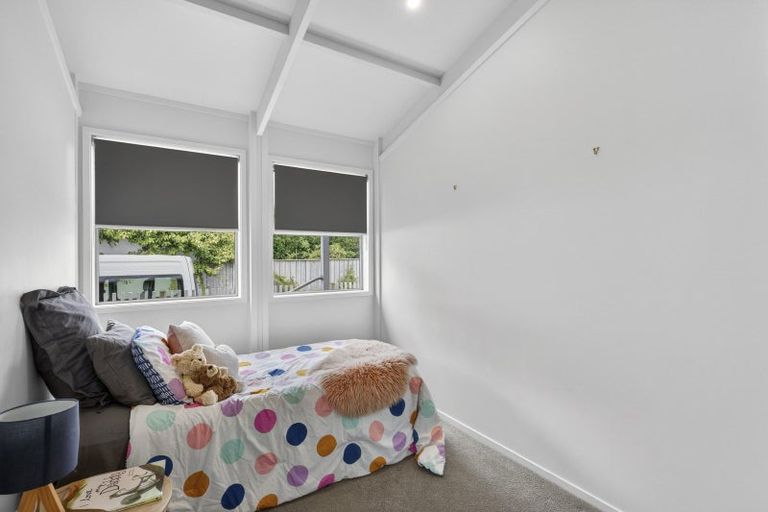 Photo of property in 6b Walsh Road, Westown, New Plymouth, 4310