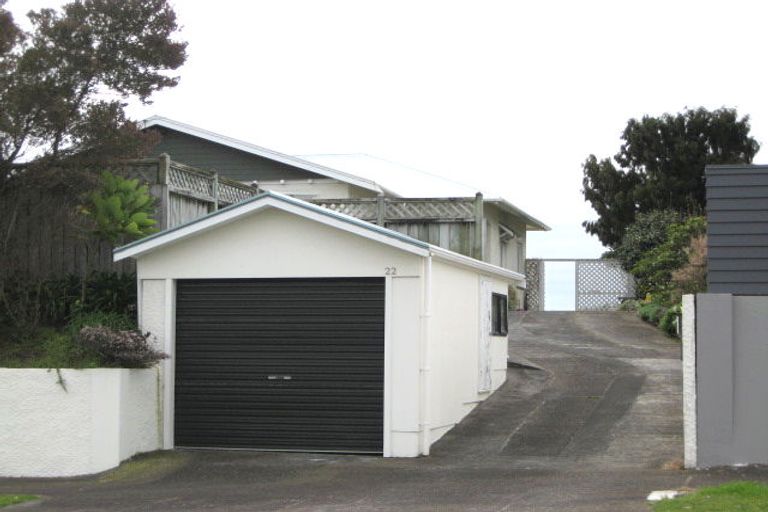 Photo of property in 22 Roy Terrace, Moturoa, New Plymouth, 4310